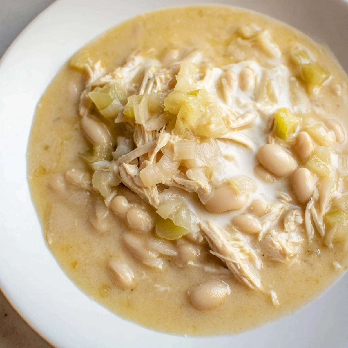 35-Minute White Cheddar Apple Chili