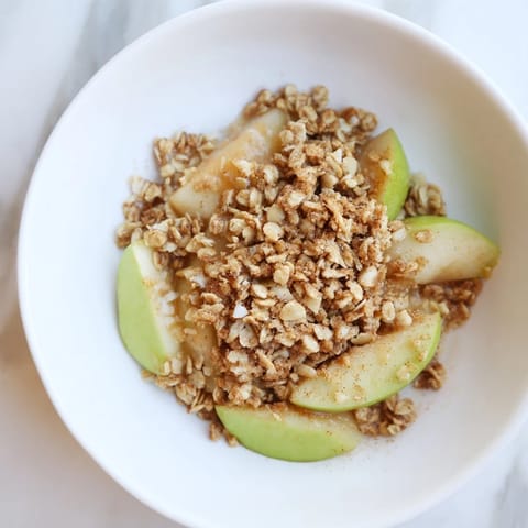 Classic Apple Crisp Delight